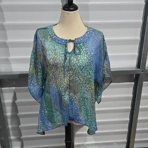 Jaclyn Smith Blue and Green Patterned Blouse Mermaid Colors Size S/C